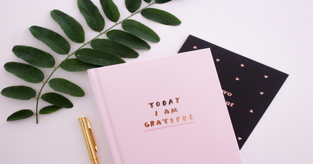 Read more about the article Financially Mindful: How Practicing Gratitude Can Improve Both Your Finances and Mental Health